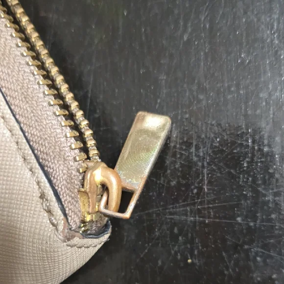 Tory Burch Brown and Cream Wallet Duo - Picture 4 of 8